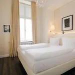 Living Am Carlsplatz Apartment